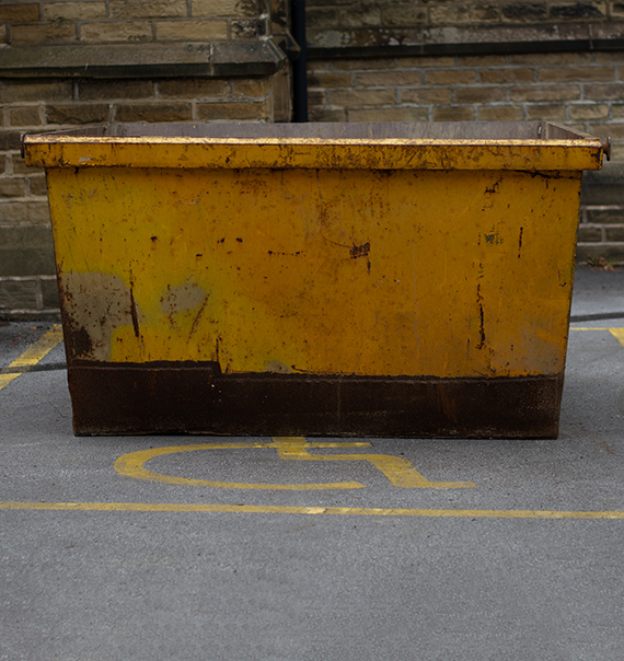 Affordable mini skip hire near me St Helens